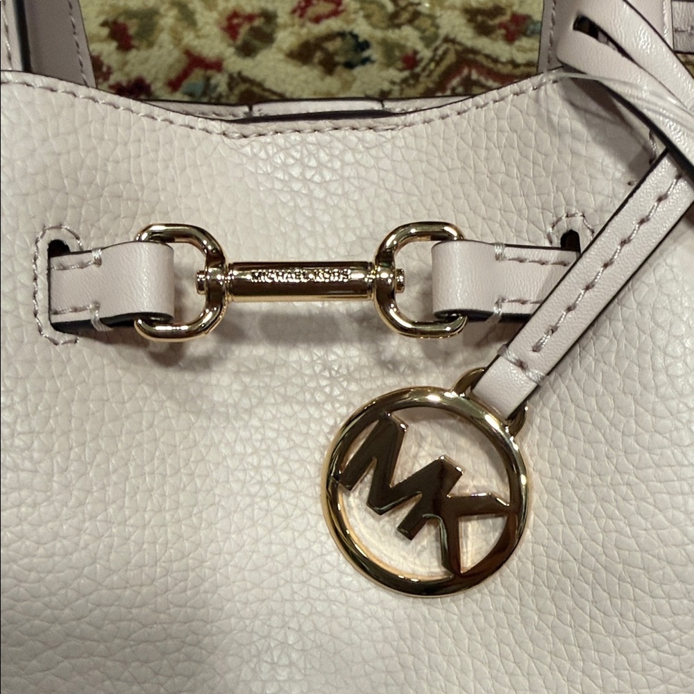 Michael Kors dusty rose Satchel with Gold Accents - Picture 3 of 9